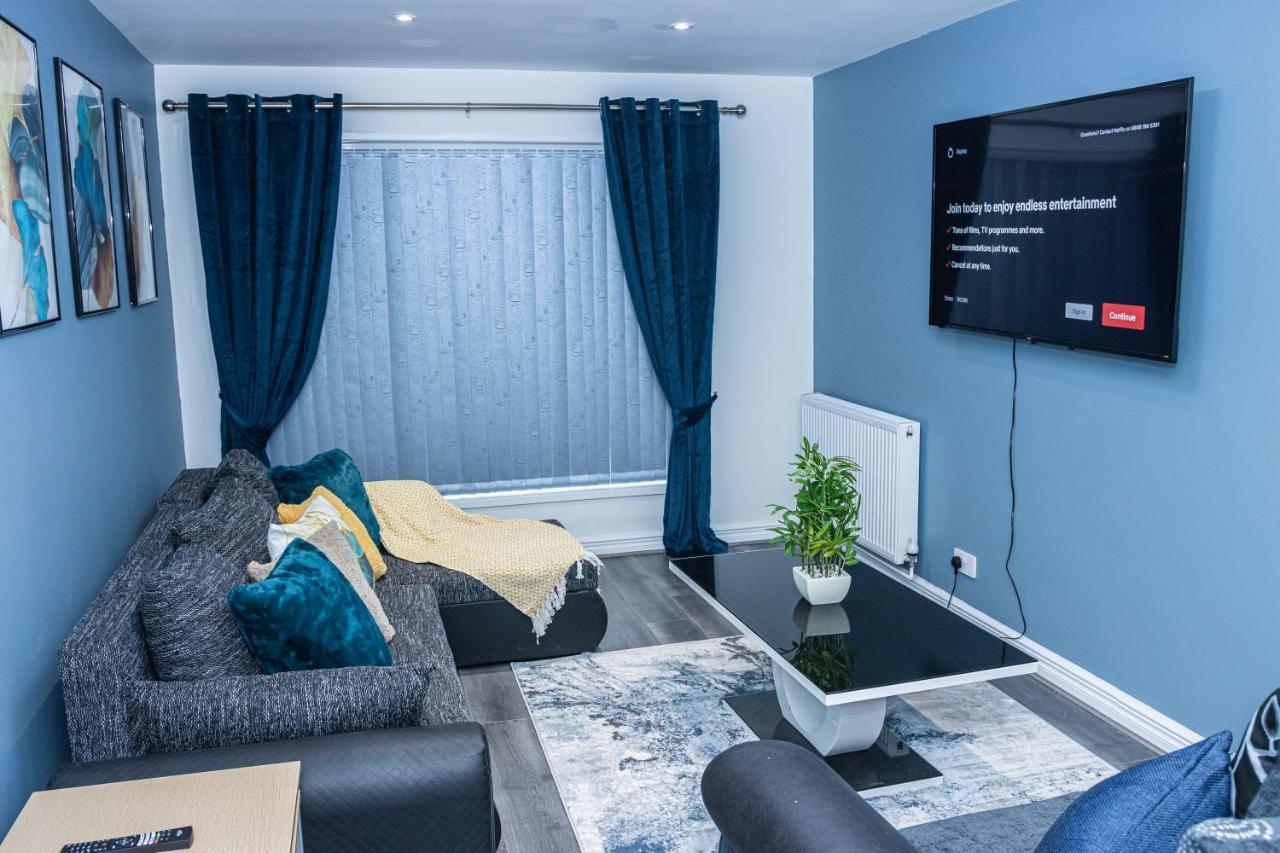 Lush Lodge -Home Away In Telford, For Contractors, Families, Group Of Friends, Long Term Stays Dış mekan fotoğraf